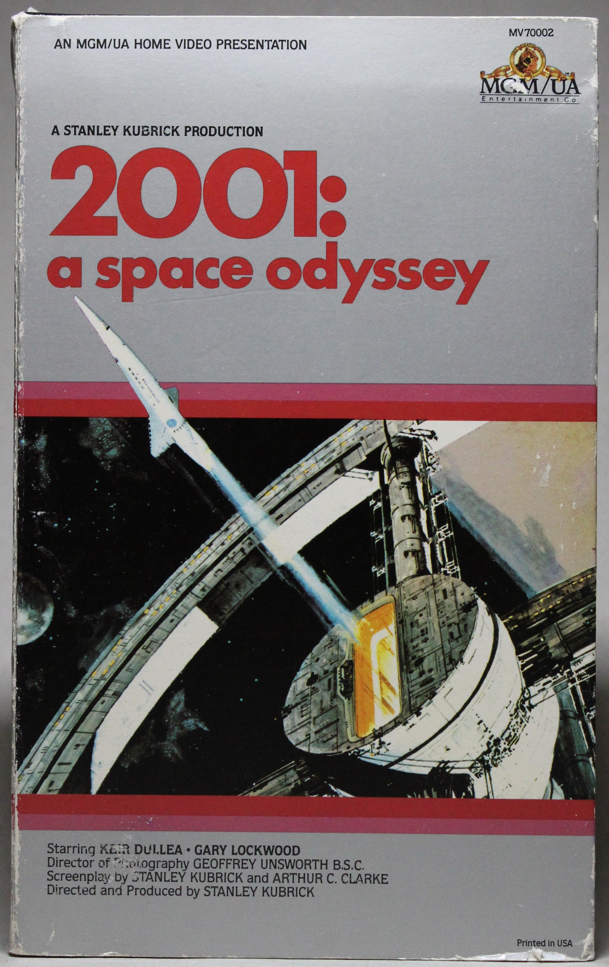 2001: A SPACE ODYSSEY - VHS: MGM/UA Home Video, 1980